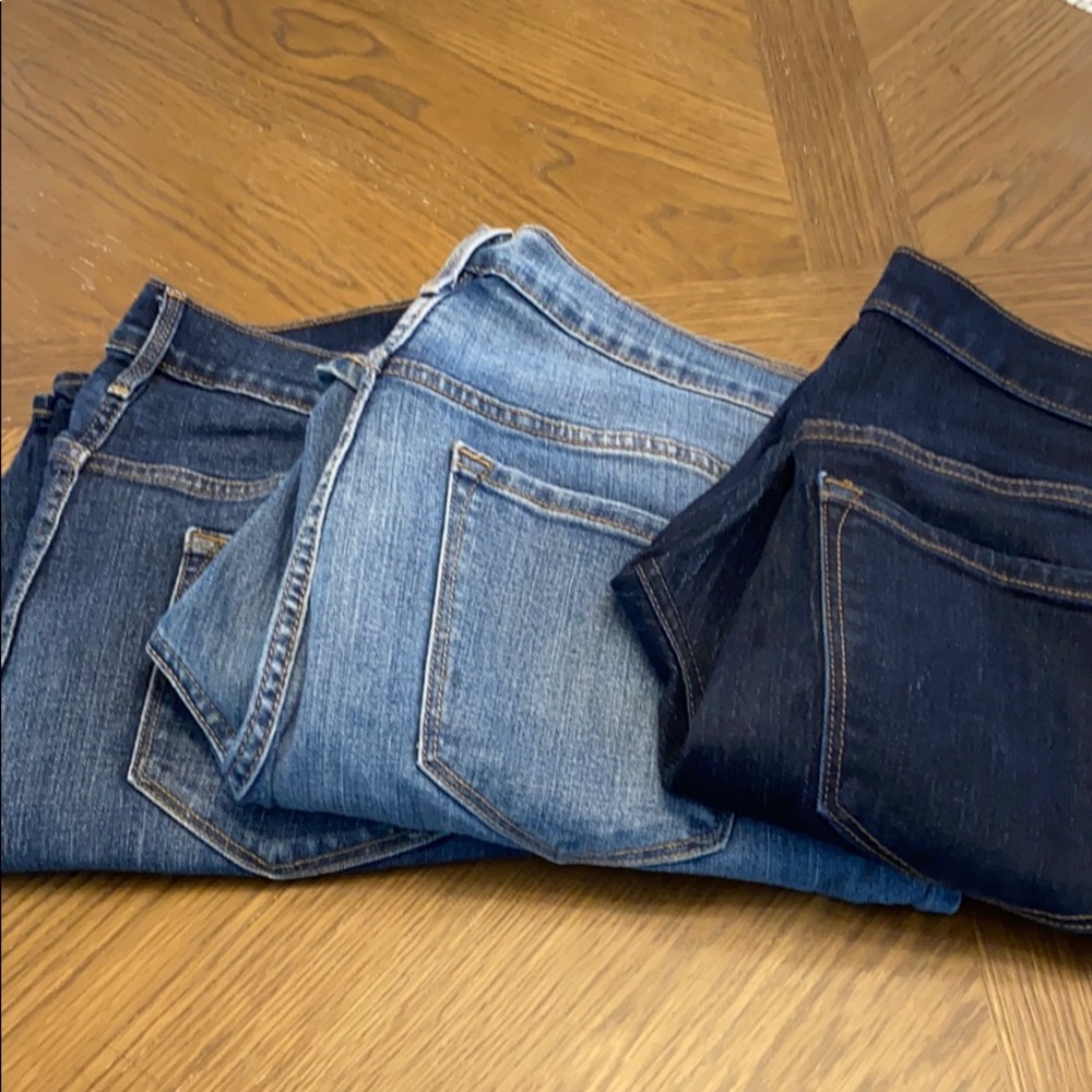 Old navy woman’s curvy jeans
